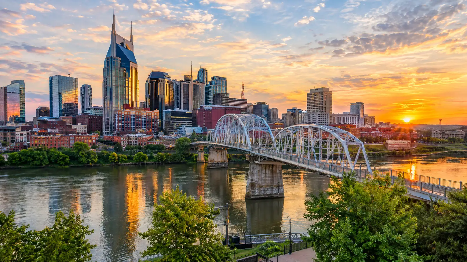 A neighborhood scene from Nashville, TN